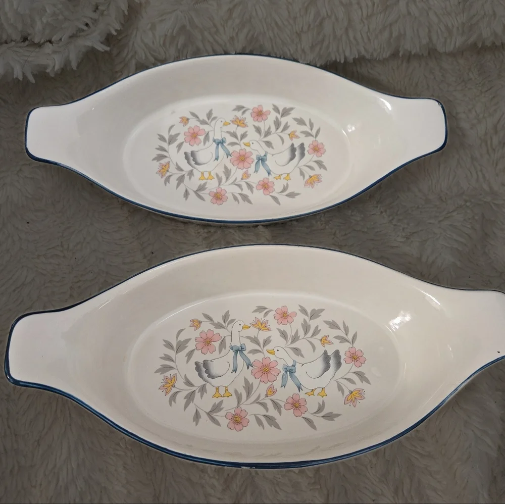 Vintage Stoneware Japan Baking Dish Goose Flowers Set Of Two